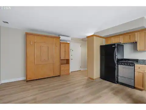1205 SW CARDINELL DR #704, Portland, OR 97201 — photo 10