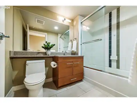 1500 SW 11TH AVE #2105, Portland, OR 97201 — photo 14