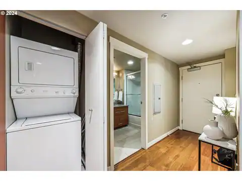 1500 SW 11TH AVE #2105, Portland, OR 97201 — photo 16