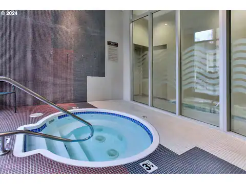 1500 SW 11TH AVE #2105, Portland, OR 97201 — photo 29