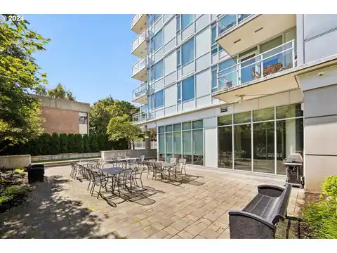 1500 SW 11TH AVE #2105, Portland, OR 97201 — photo 31