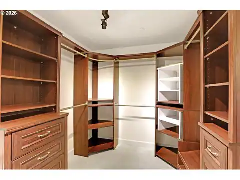 10316 SE BRISTOL CT, Happy Valley, OR 97086 — photo 18