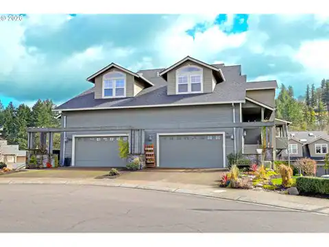 10316 SE BRISTOL CT, Happy Valley, OR 97086 — photo 2