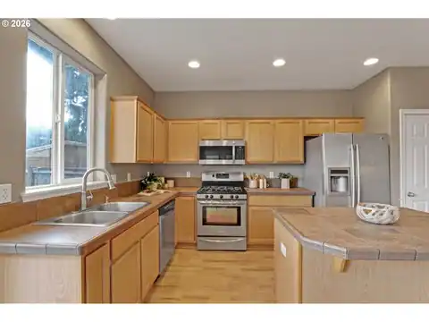 21862 SW VINTNER LN, Sherwood, OR 97140 — photo 8