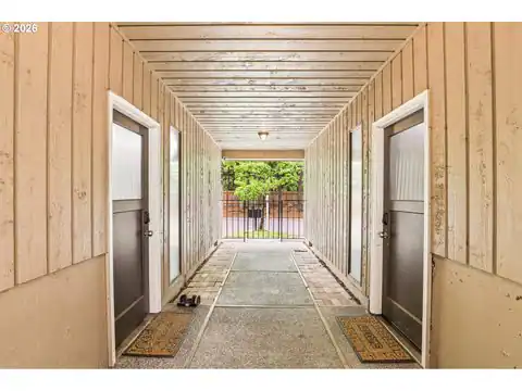 7260 SW WILSON CT, Beaverton, OR 97008 — photo 34