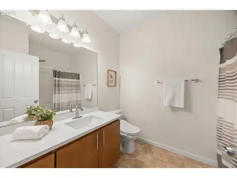 590 NW LOST SPRINGS TER #401, Portland, OR 97229 — photo 15