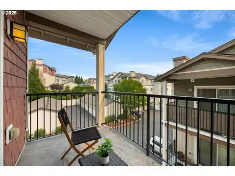 590 NW LOST SPRINGS TER #401, Portland, OR 97229 — photo 18