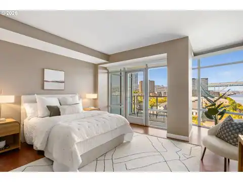 1310 NW NAITO PKWY #701, Portland, OR 97209 — photo 10