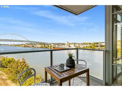 1310 NW NAITO PKWY #701, Portland, OR 97209 — photo 20