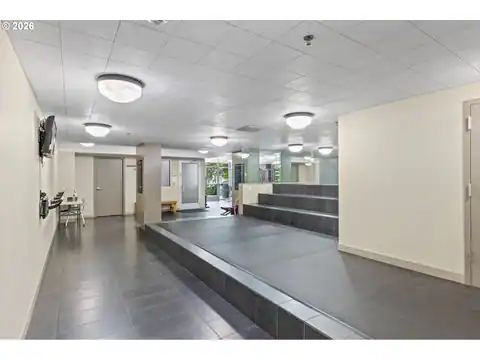 1310 NW NAITO PKWY #701, Portland, OR 97209 — photo 26