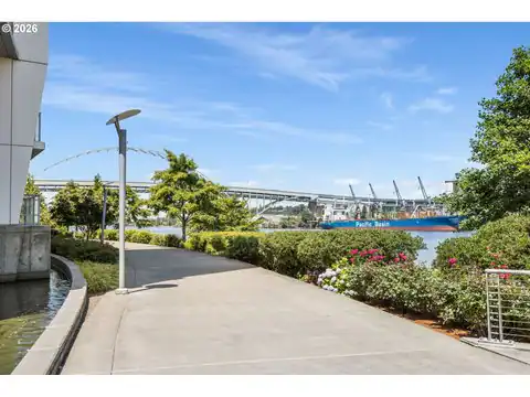 1310 NW NAITO PKWY #701, Portland, OR 97209 — photo 29
