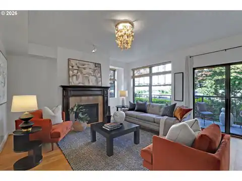 2454 NW WESTOVER RD #A-303, Portland, OR 97210 — photo 12