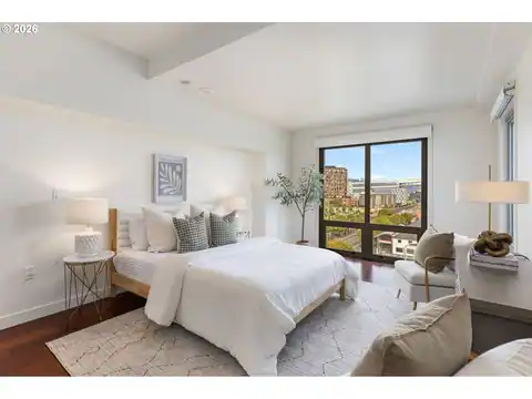 1310 NW NAITO PKWY #805, Portland, OR 97209 — photo 14