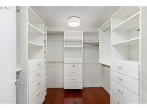 1310 NW NAITO PKWY #805, Portland, OR 97209 — photo 18