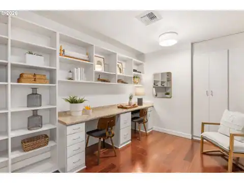 1310 NW NAITO PKWY #805, Portland, OR 97209 — photo 24