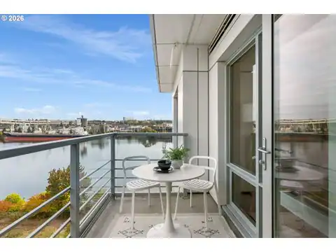 1310 NW NAITO PKWY #805, Portland, OR 97209 — photo 26