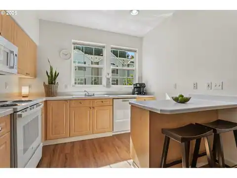 14315 SW COUGAR RIDGE DR, Beaverton, OR 97008 — photo 11