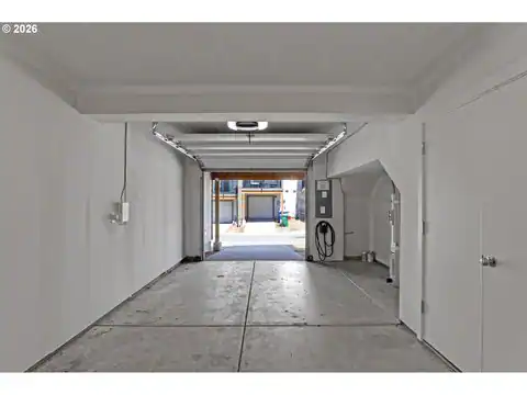16084 NW PRISTINE LN, Portland, OR 97229 — photo 23