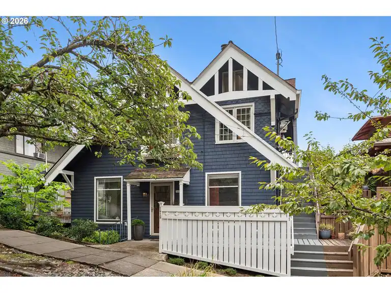1411 SW HALL ST, Portland, OR 97201
