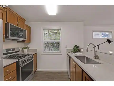 15052 NW CENTRAL DR #901, Portland, OR 97229 — photo 7
