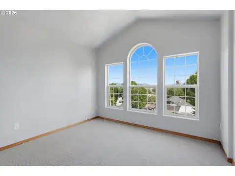 400 SE 2ND ST, Troutdale, OR 97060 — photo 21