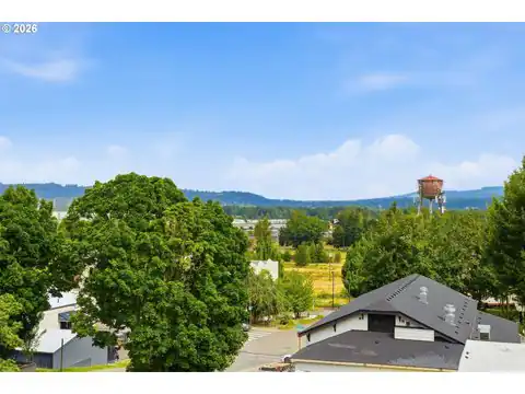 400 SE 2ND ST, Troutdale, OR 97060 — photo 30