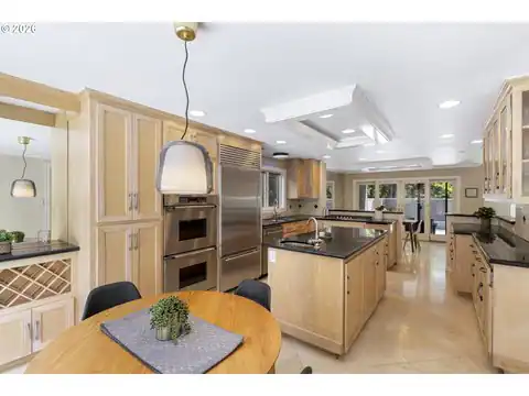 32 GREENRIDGE CT, Lake Oswego, OR 97035 — photo 12