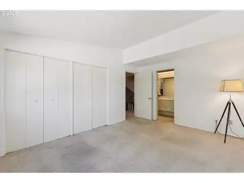 1325 BONNIEBRAE DR, Lake Oswego, OR 97034 — photo 22