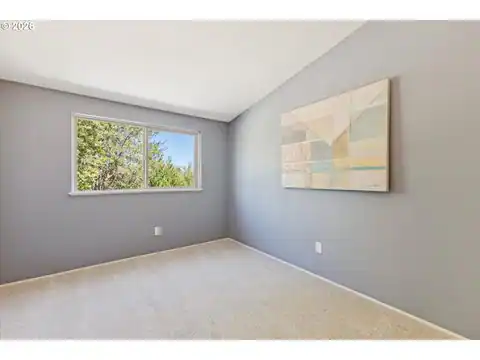 1325 BONNIEBRAE DR, Lake Oswego, OR 97034 — photo 23