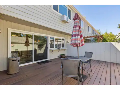 1325 BONNIEBRAE DR, Lake Oswego, OR 97034 — photo 32