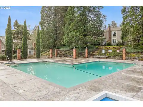 1325 BONNIEBRAE DR, Lake Oswego, OR 97034 — photo 39