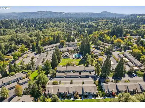 1325 BONNIEBRAE DR, Lake Oswego, OR 97034 — photo 45
