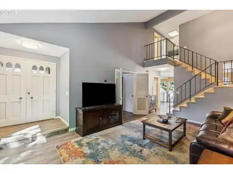 1325 BONNIEBRAE DR, Lake Oswego, OR 97034 — photo 6