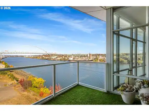 1310 NW NAITO PKWY #1001, Portland, OR 97209 — photo 15