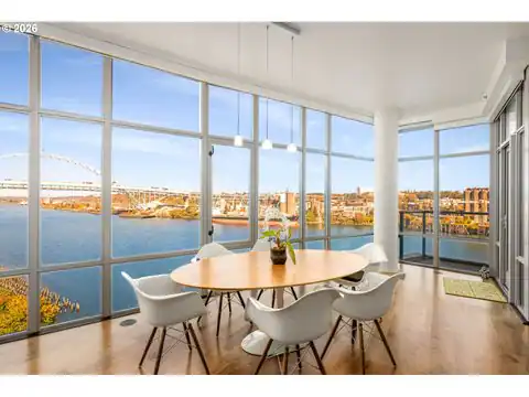 1310 NW NAITO PKWY #1001, Portland, OR 97209 — photo 5