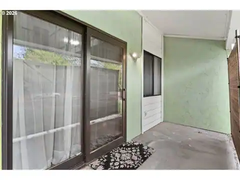 3403 NE 162ND AVE, Portland, OR 97230 — photo 27