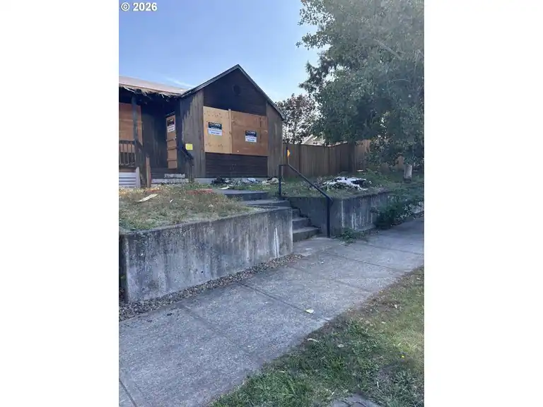 2636 SE 107TH AVE, Portland, OR 97266