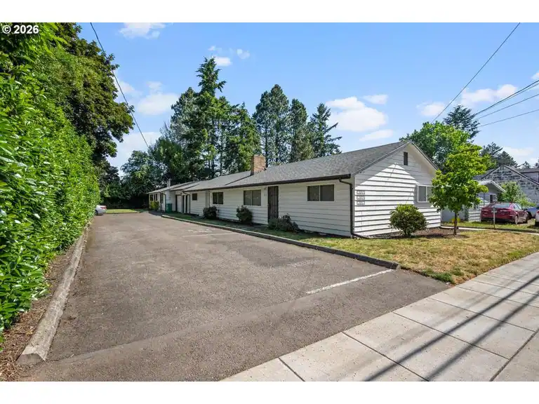 12011 SE MARKET ST, Portland, OR 97216