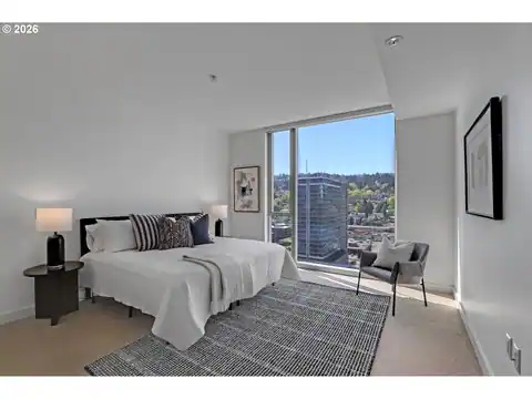 841 S GAINES ST #1600, Portland, OR 97239 — photo 14