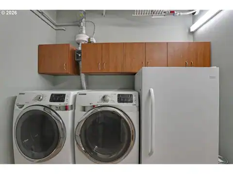 841 S GAINES ST #1600, Portland, OR 97239 — photo 20