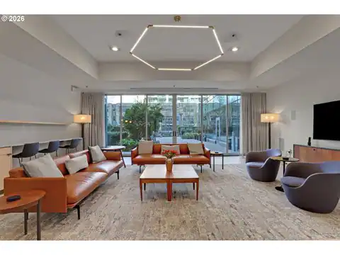 841 S GAINES ST #1600, Portland, OR 97239 — photo 21