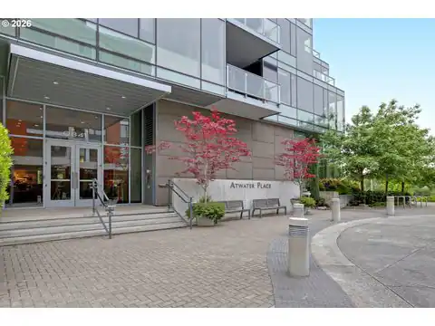 841 S GAINES ST #1600, Portland, OR 97239 — photo 3
