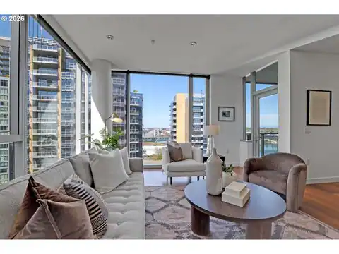 841 S GAINES ST #1600, Portland, OR 97239 — photo 6