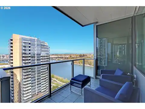 841 S GAINES ST #1600, Portland, OR 97239 — photo 7
