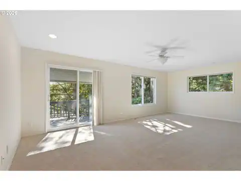 3653 SW 52ND PL, Portland, OR 97221 — photo 16