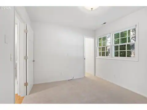 3653 SW 52ND PL, Portland, OR 97221 — photo 26