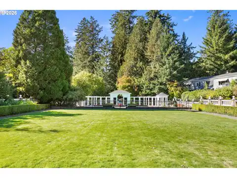 3653 SW 52ND PL, Portland, OR 97221 — photo 42
