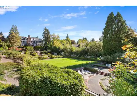 3653 SW 52ND PL, Portland, OR 97221 — photo 43