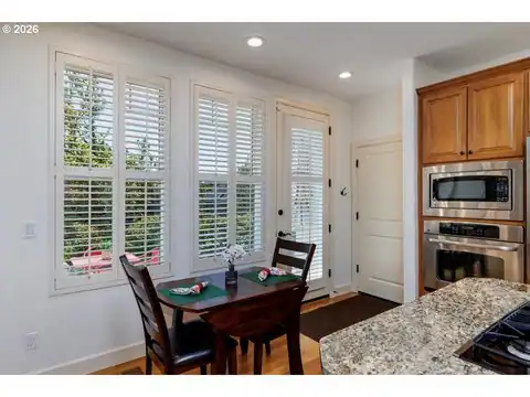 2303 NW STIMPSON LN, Portland, OR 97229 — photo 12