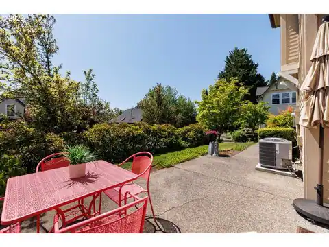 2303 NW STIMPSON LN, Portland, OR 97229 — photo 16